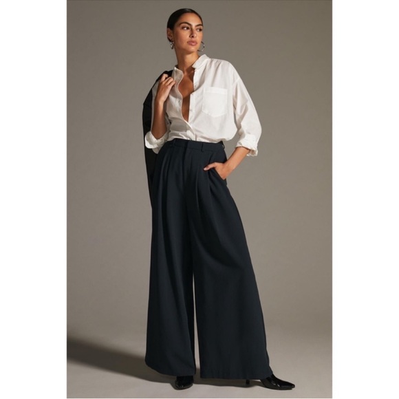 ANTHROPOLOGIE Pleated Wide Leg High Rise Trousers Pants Navy Size 4 NWT - Picture 6 of 8